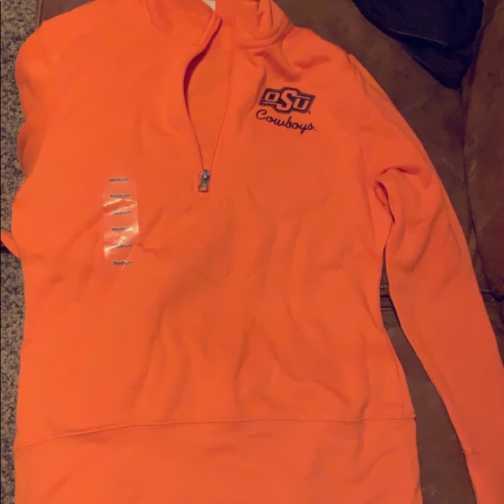 Size medium OSU 3/4 zip.